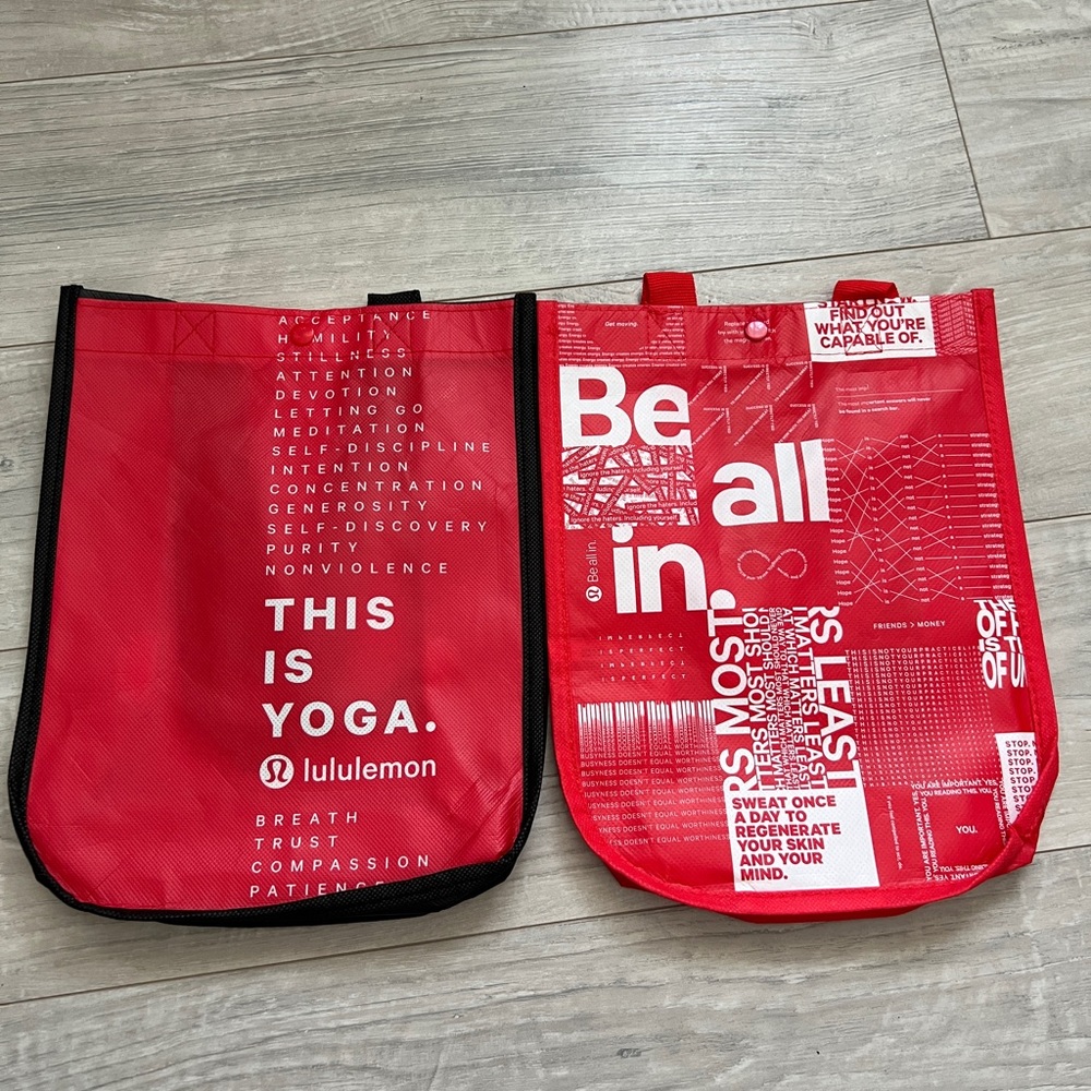 NEW set of 2  Lululemon Small Reusable Tote Bag Shopper red